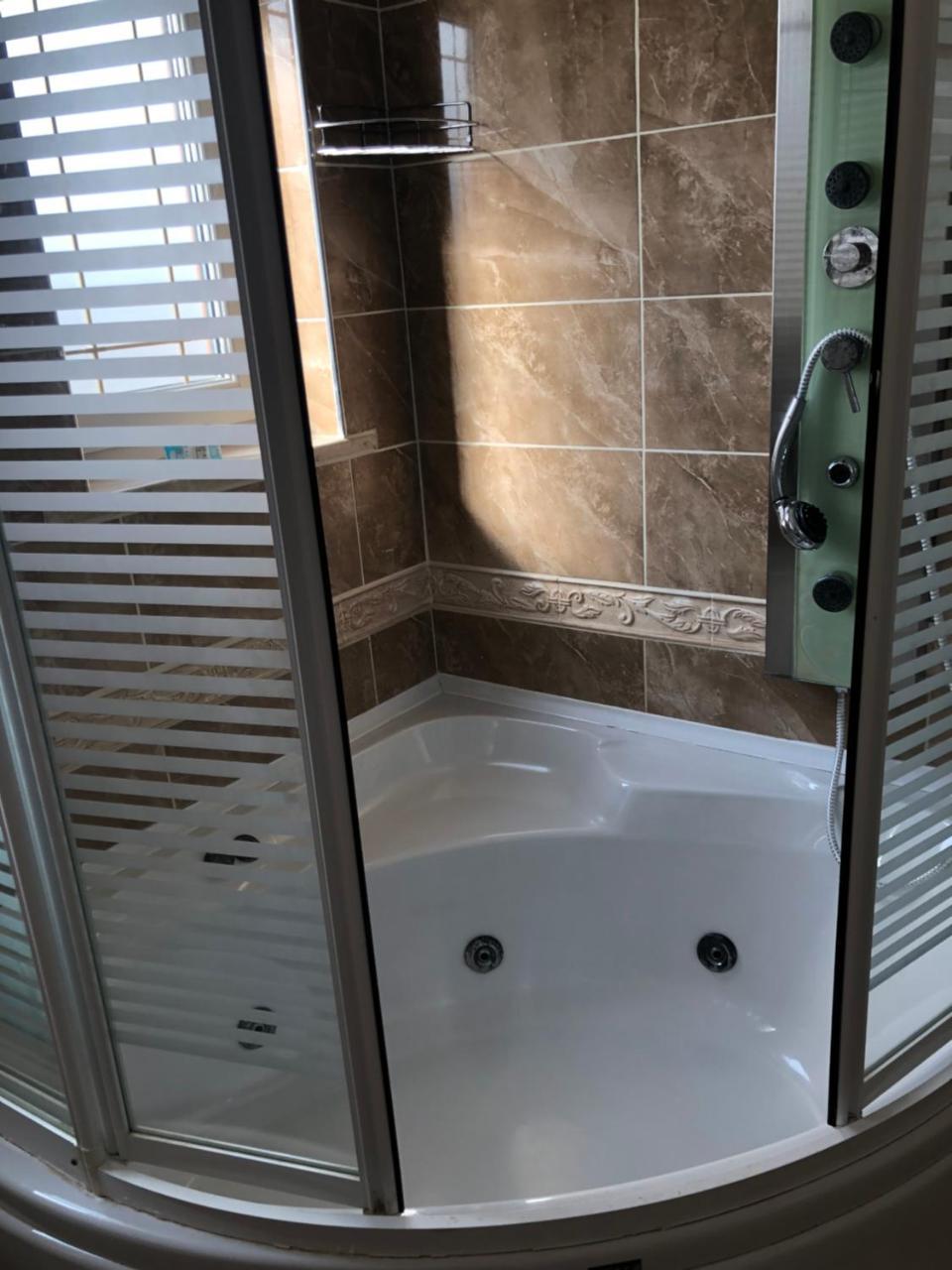 Lord'S Residence Boutique Hotel كيرينيا المظهر الخارجي الصورة